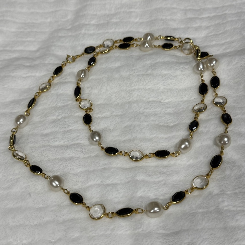 Vintage Faux Pearl Black & Clear Crystal Station Necklace Gold Tone Long Necklac - Picture 4 of 4